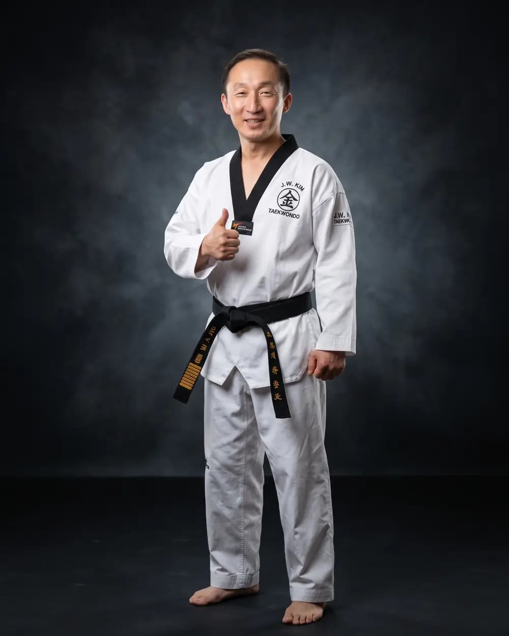 Mestre Jung W. Kim, fundador da The Black Belt Foundation EUA